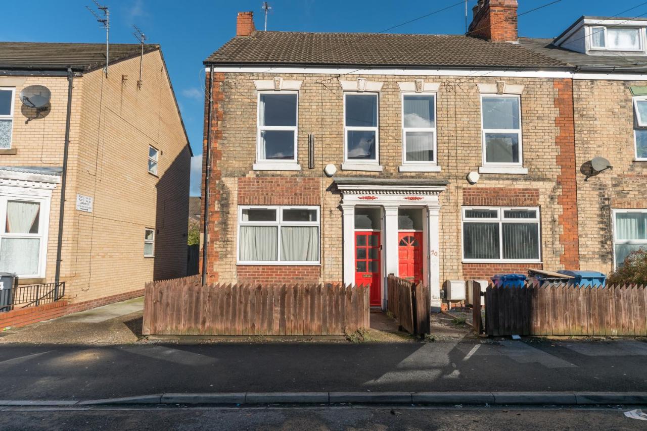 3 Bedroom Saks - 2 Living Area House In Newland Ave Hull Kingston upon Hull Ngoại thất bức ảnh